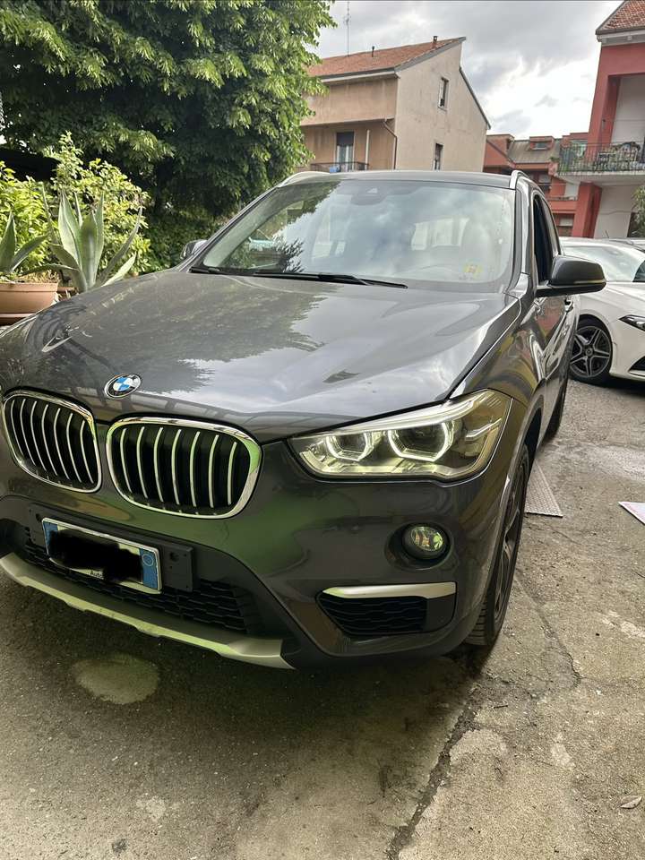 BMW X1 sdrive18d Business auto my18