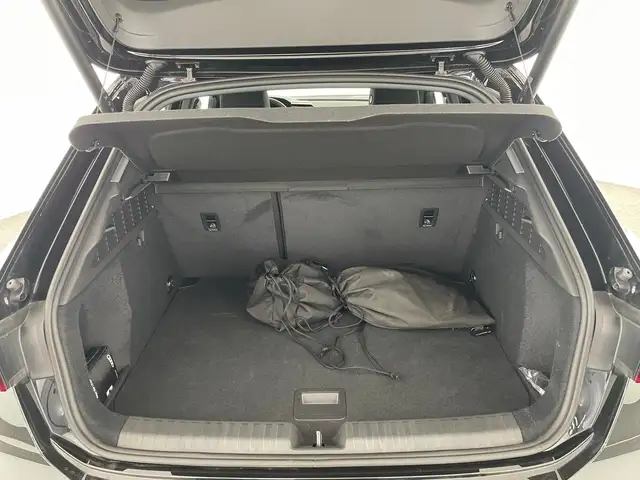 Audi A3 view 10