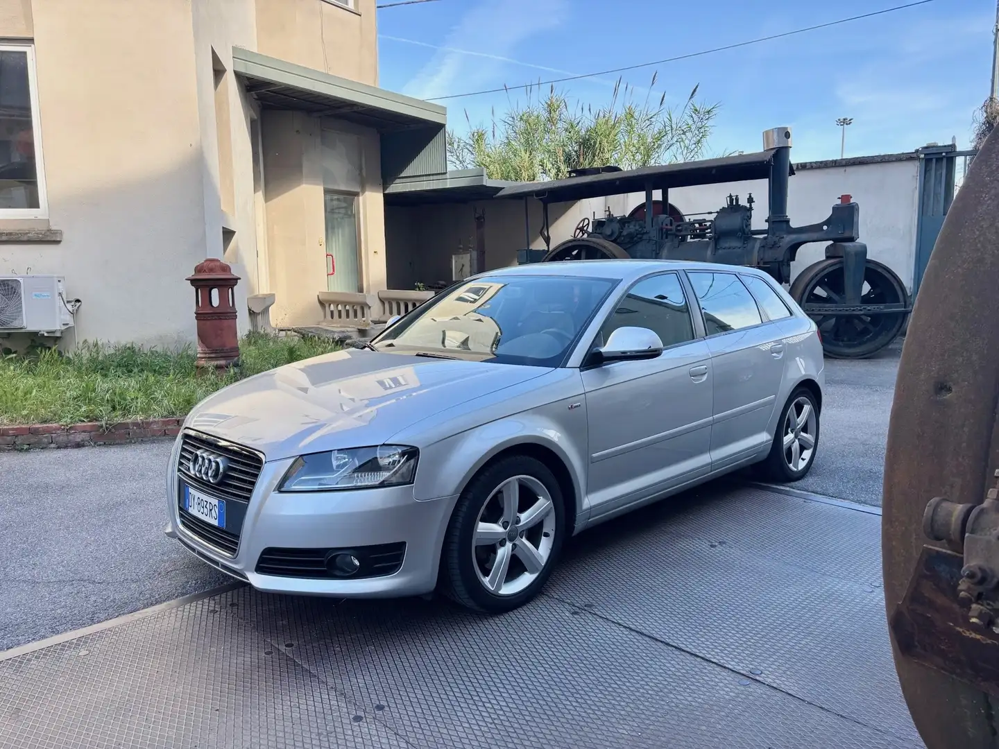 Audi A3 Sportback 2.0 tfsi Ambition quattro s-tronic Argento - 2