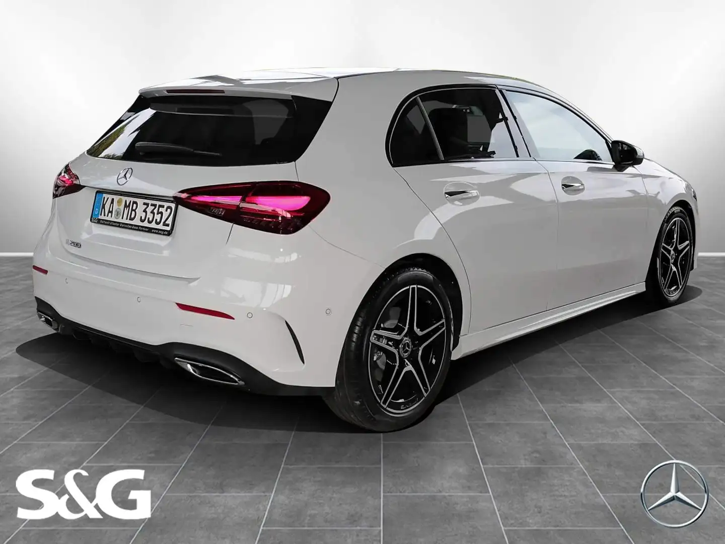 Mercedes-Benz A 200 Kompaktlim. AMG Night+MBUX+M-LED+Pano+RüKa Weiß - 2