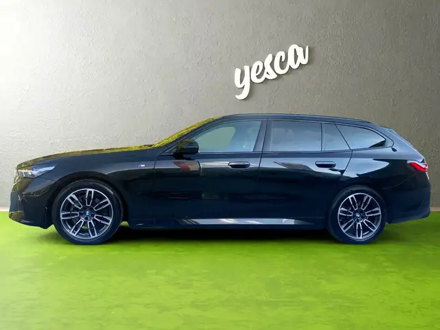 BMW 520 520 d xDrive M Sport, Top Zustand viele Extras Ansicht 2