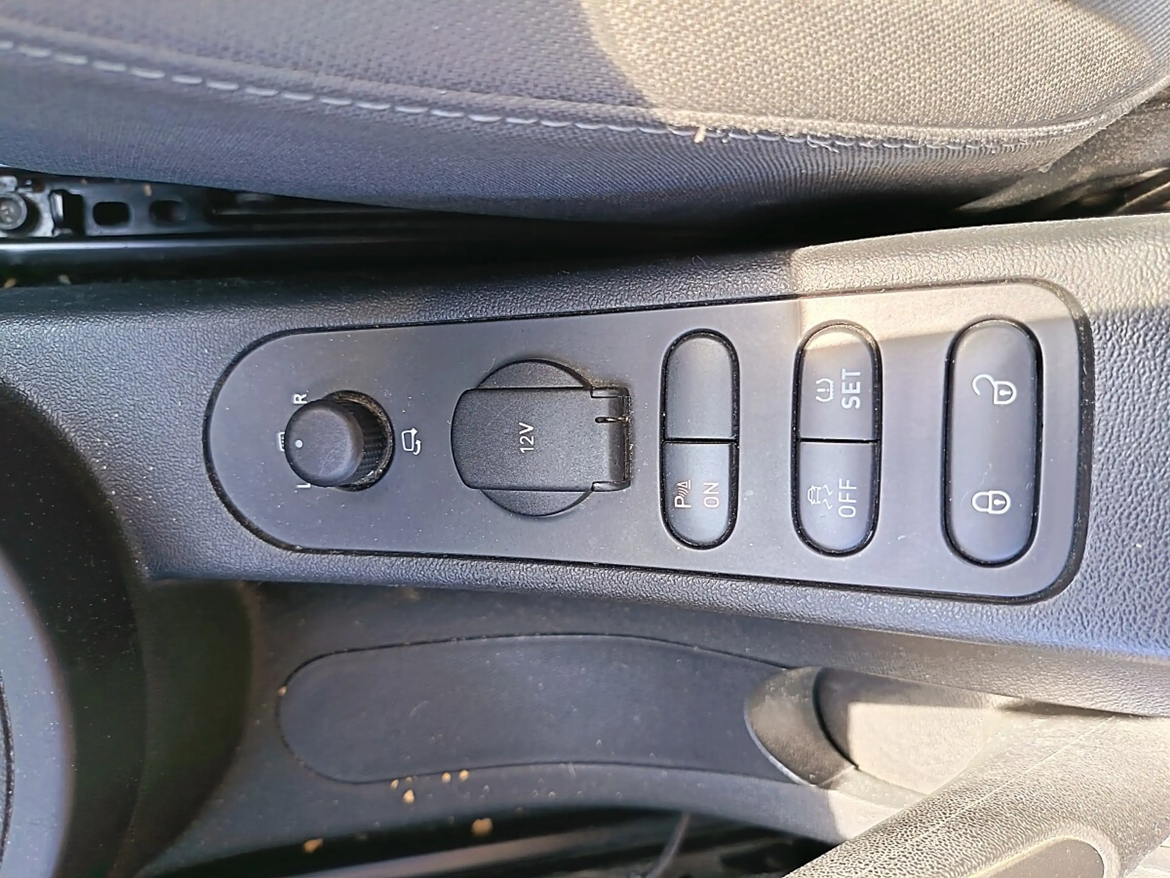 SEAT Altea XL Stadtcowboy 4x4 2,0 TDI — photo 12