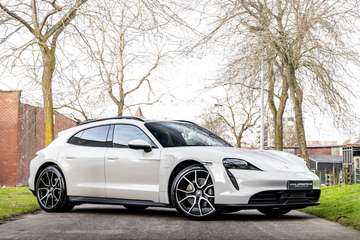 Sport Turismo * Perf batt + * Sport Chrono * ACC *