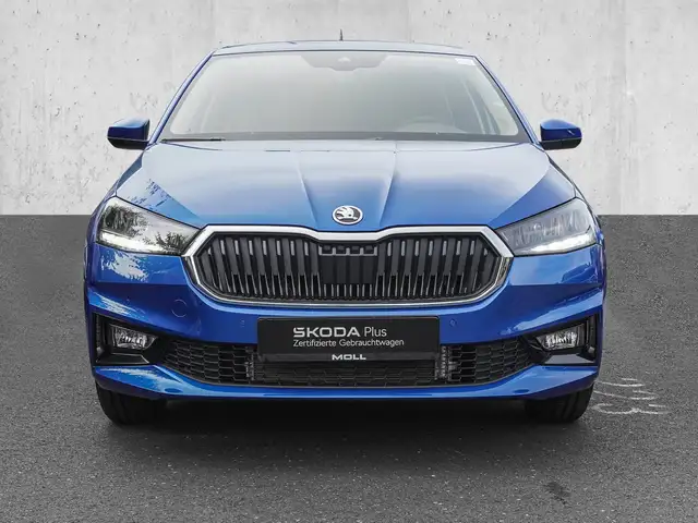 Skoda Fabia view 3
