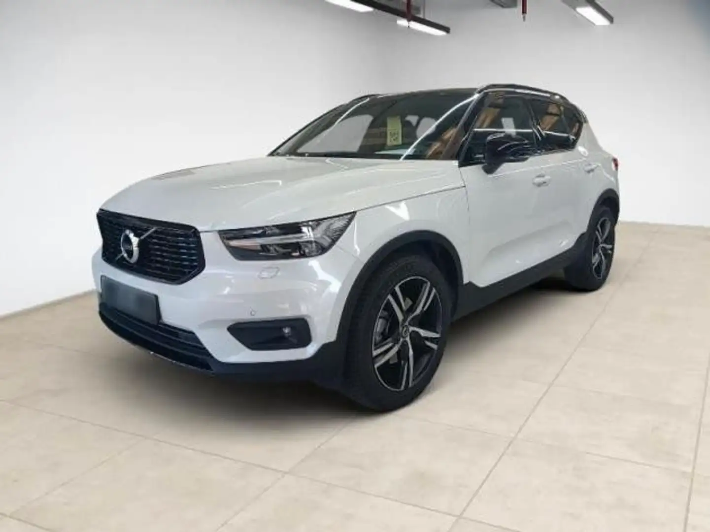 Volvo XC40 B4 R Design FWD Weiß - 1