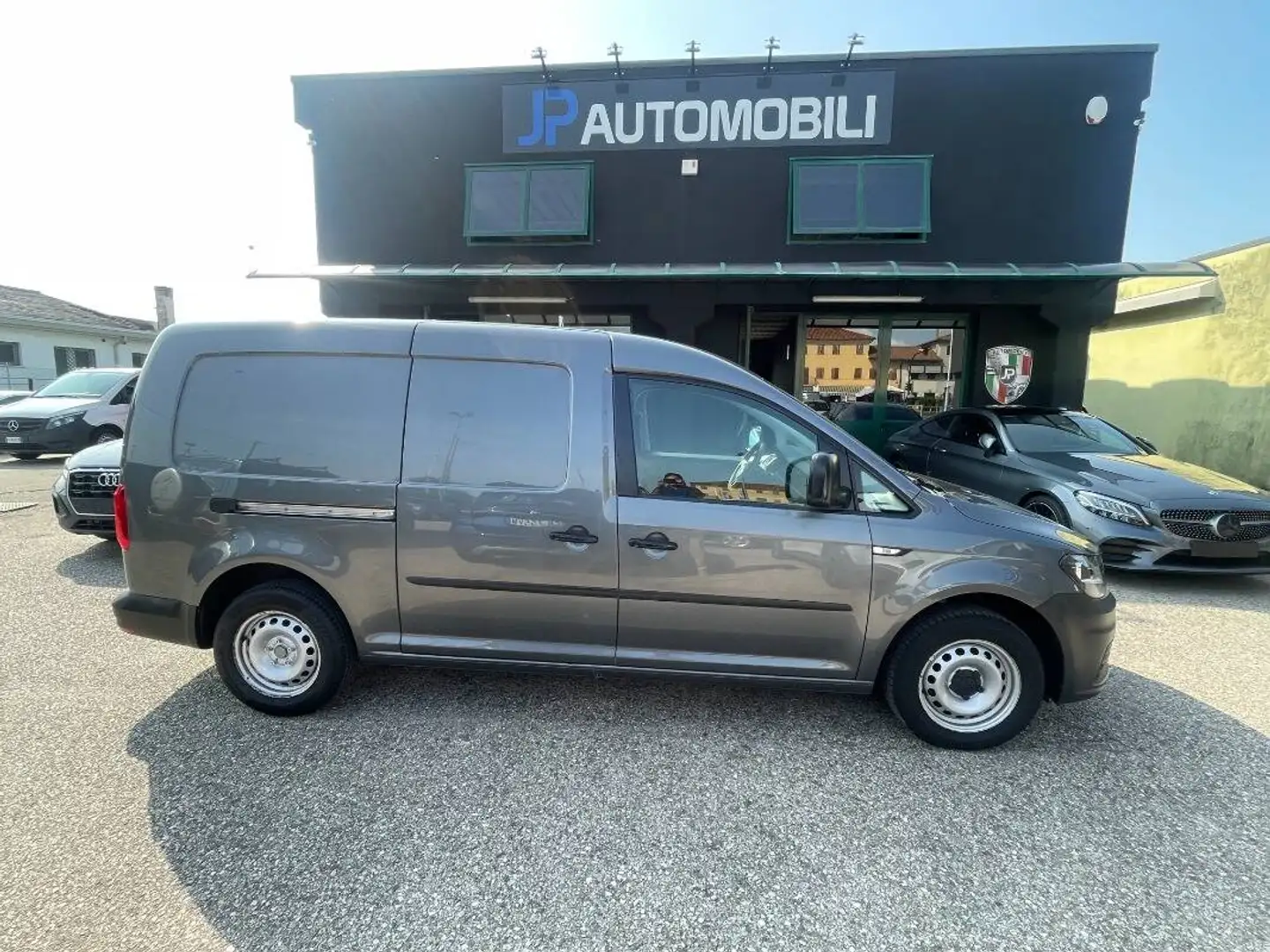 Volkswagen Caddy L2H1 CLIMA CRUISE E URO 6 L2H1 Gris - 1