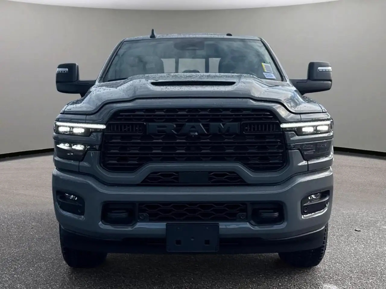 RAM 3500 снимка RAM 3500