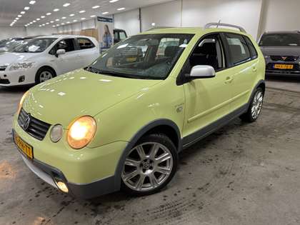 Volkswagen Polo 1.4-16V FUN / NAP / RIJDT SCHAKELT GOED / CROSS