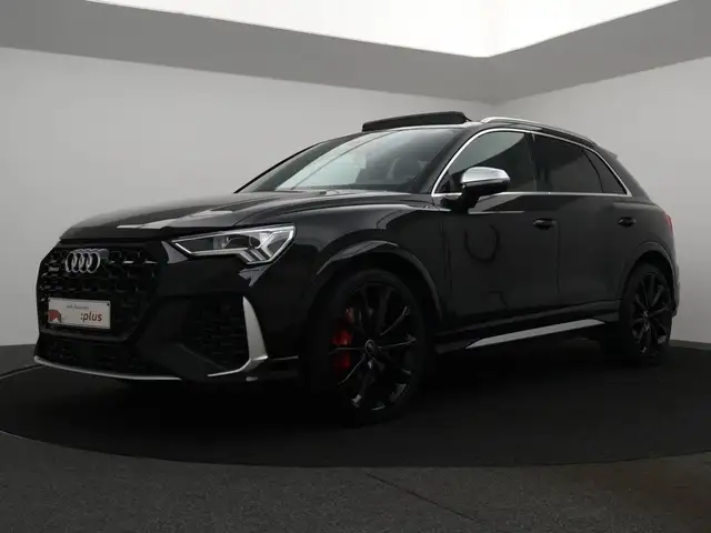 Audi RS Q3 Q3 2.5 TFSI Quattro RSQ3*AUTOMAAT*PANO*TREKHAAK*NAVI*ZETELVERWARMING*...