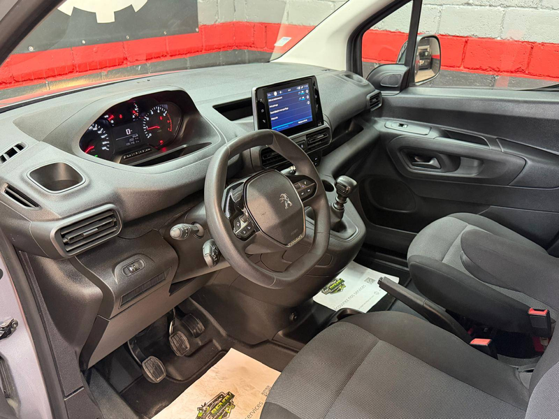 Peugeot Partner Partner 5 places Utilitaire  TVA Déductible — photo 11