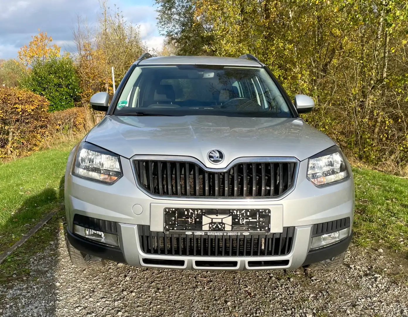 Skoda Yeti 1.2l Ambition-Outdoor Tüv=07/2026 2.Hand VB Silber - 2