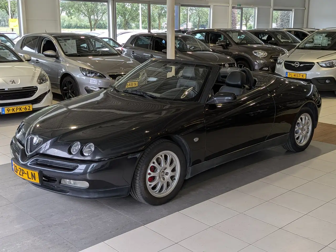 Alfa Romeo Spider 2.0-16V T.Spark Airco, Stuurbekrachtiging, foto 2