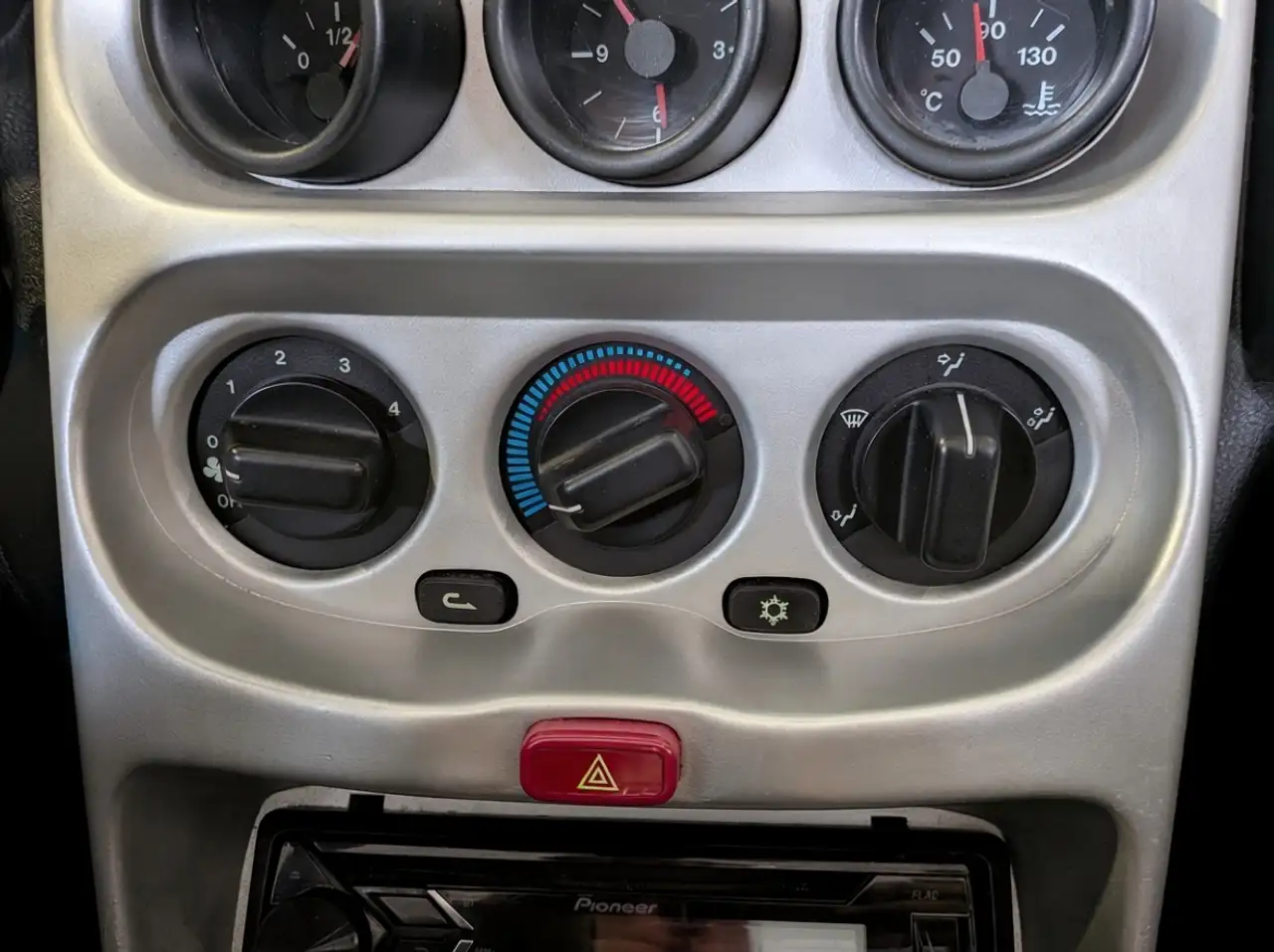 Alfa Romeo Spider 2.0-16V T.Spark Airco, Stuurbekrachtiging, foto 10
