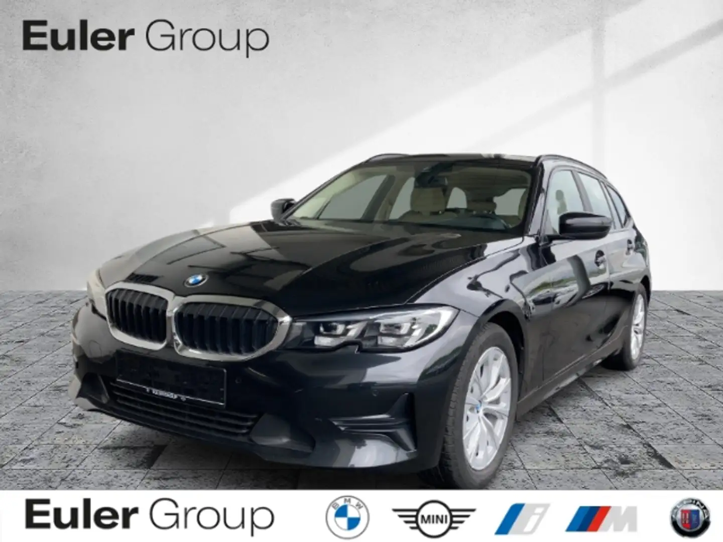 BMW 318 d Tour AHK Navi PDC Leder AppleCarplay Schwarz - 1