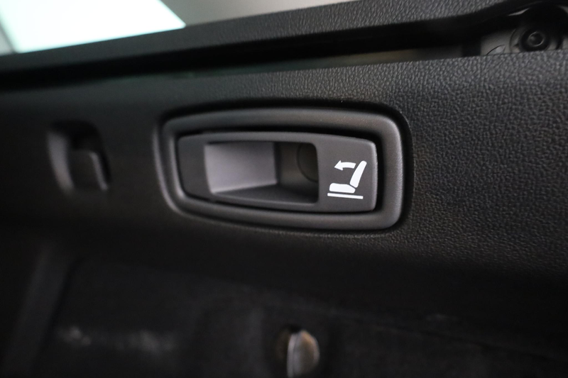Renault Megane Estate 1.5 Blue dCi 115 Techno Automaat — photo 17