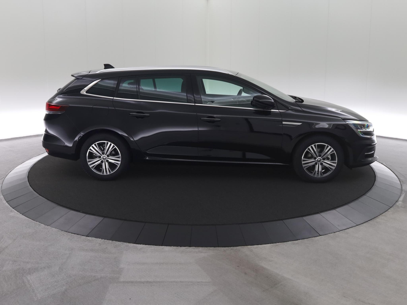 Renault Megane Estate 1.5 Blue dCi 115 Techno Automaat — photo 5