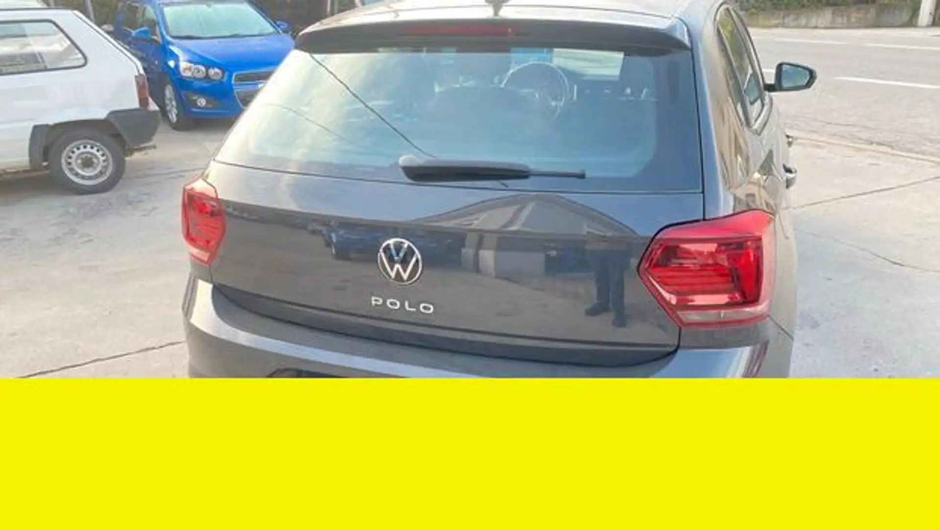 Volkswagen Polo 1.0 Confortline Zwart - 2