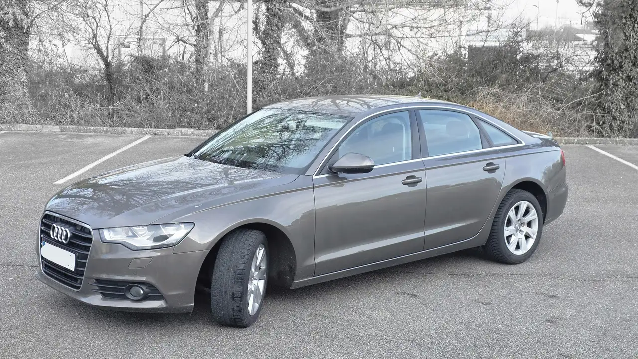 Audi A6 2.0 TDI DPF 177 Ambition Luxe Multitroni