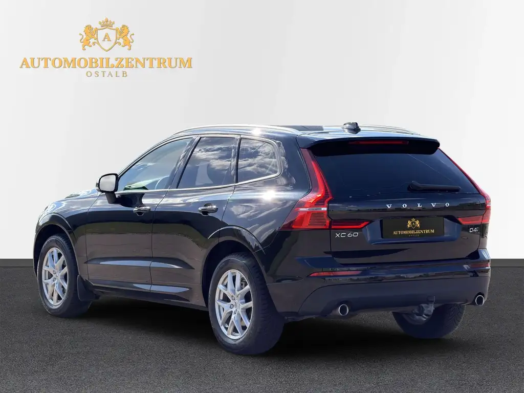 Volvo XC60 Momentum AWD | Nahezu Vollausstattung Bild 7