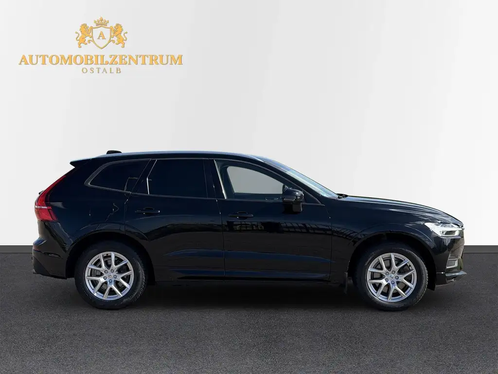 Volvo XC60 Momentum AWD | Nahezu Vollausstattung Bild 4