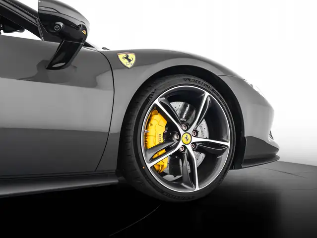 Ferrari 296 view 7