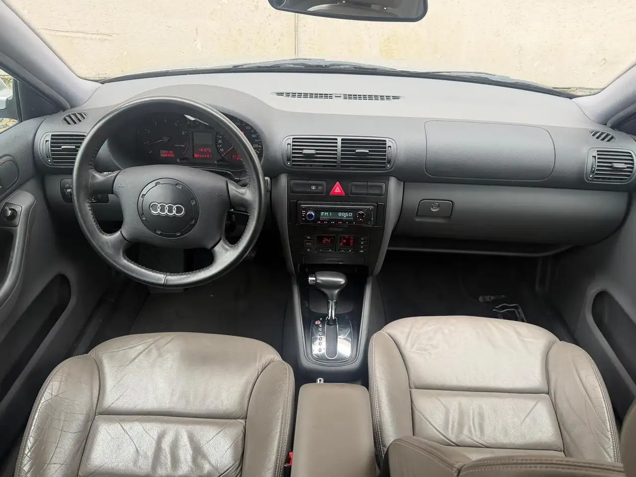 Audi A3 1.8i Ambiente, foto 7