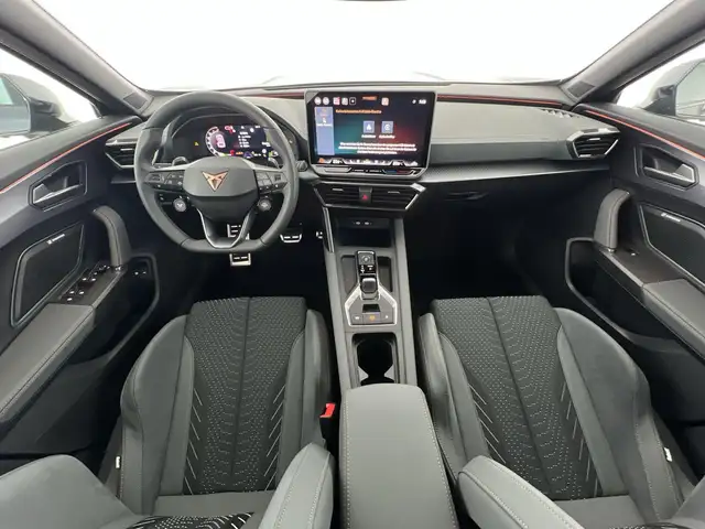 Cupra Formentor view 6