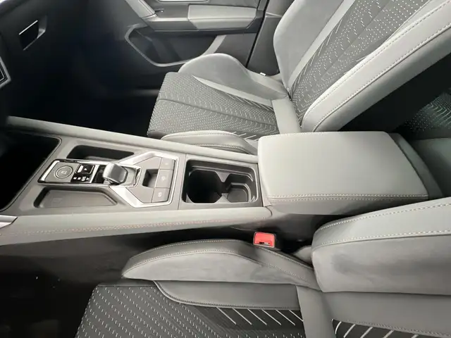 Cupra Formentor view 14