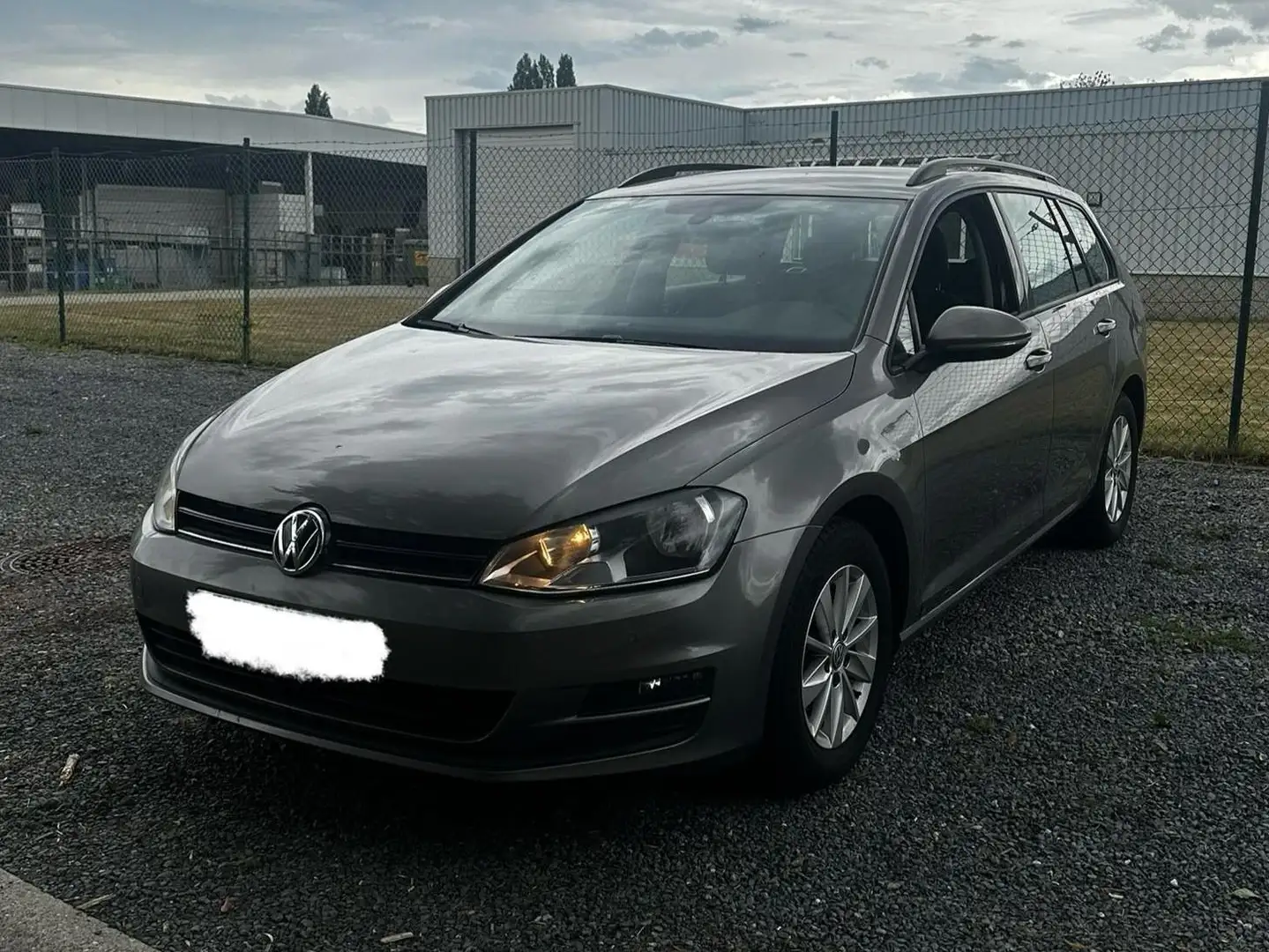 Volkswagen Golf Golf 1.2 TSI BlueMotion Technology Cup Grijs - 1