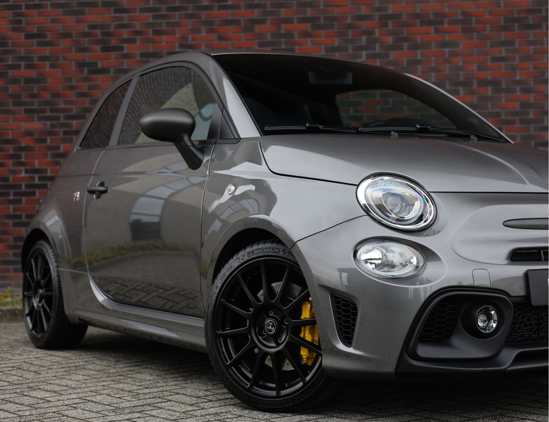 Abarth 695 Competizione | Grigio Sfrenato - Sabelt sportstoel — photo 6