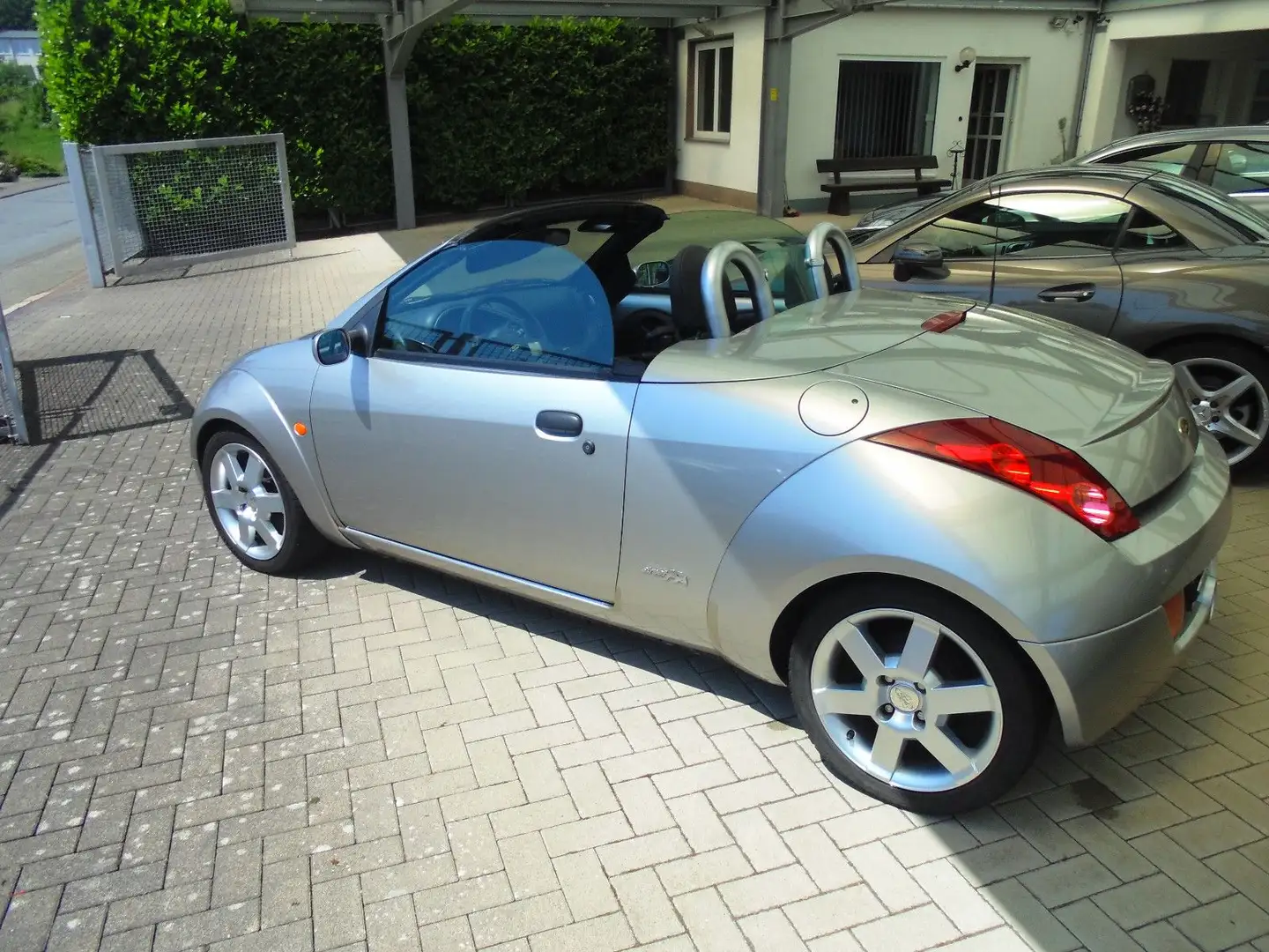 Ford Streetka 1.6  55000 km Argent - 1