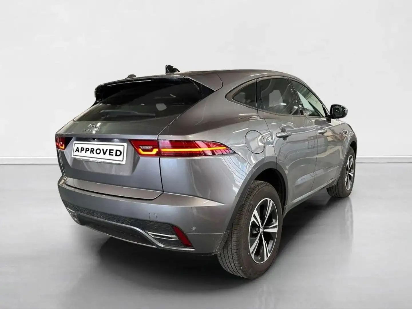 Jaguar E-Pace 2.0D I4 163 CV AWD Auto R-Dynamic S Grigio - 2