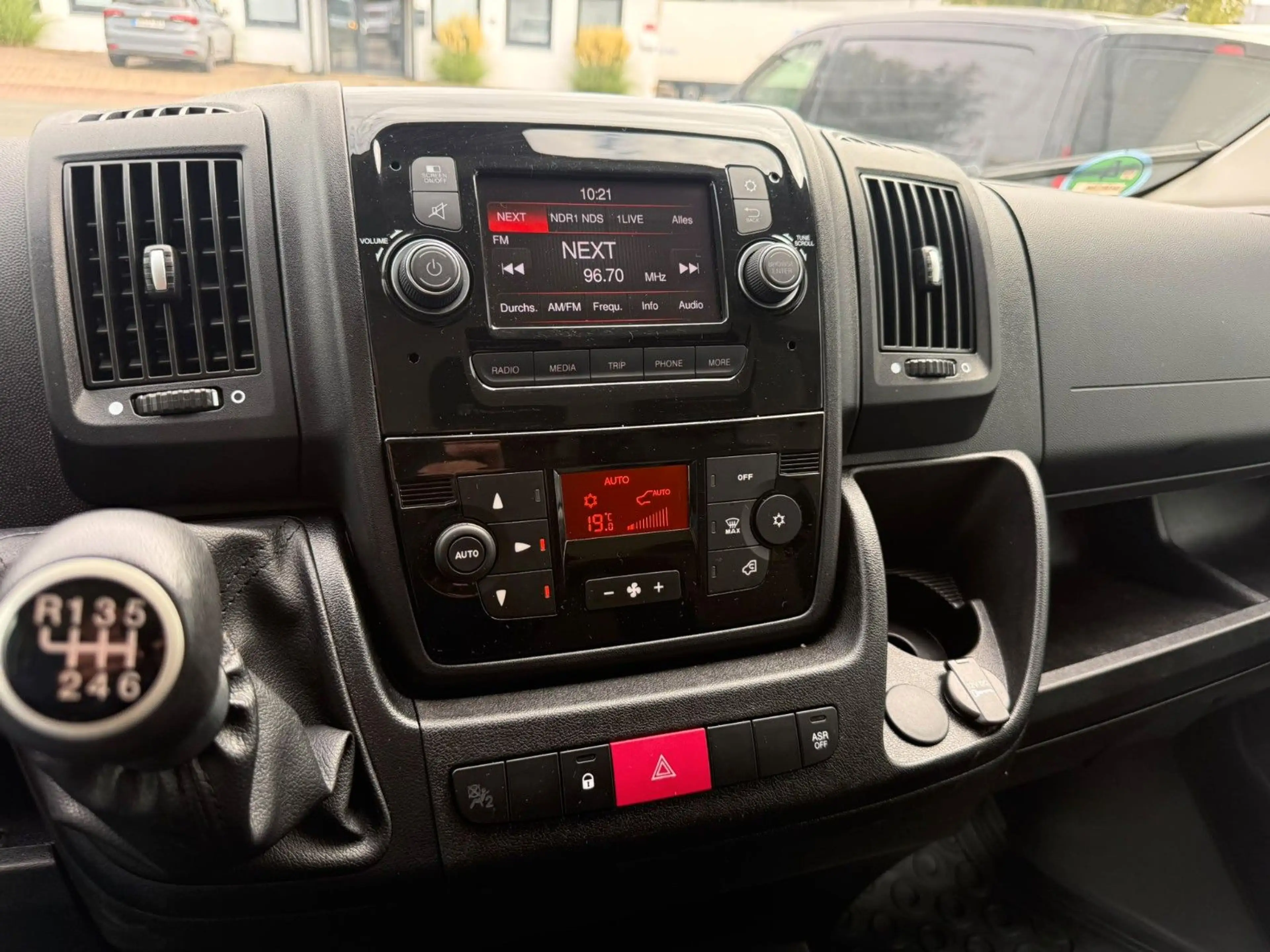 Fiat Ducato 2.3 RS: 3000 mm/KLIMA/31000Tkm/TÜVNEU — photo 14