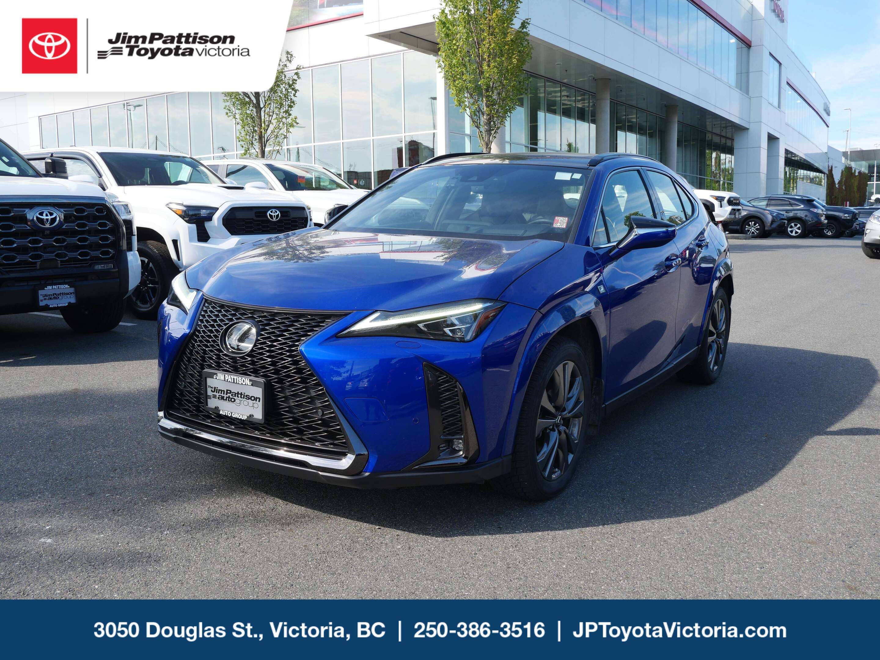 2023 Lexus UX à vendre à Victoria