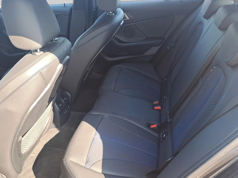 BMW 118 1 Serie 118i Business Edition M-Sport Automaat | A — photo 15