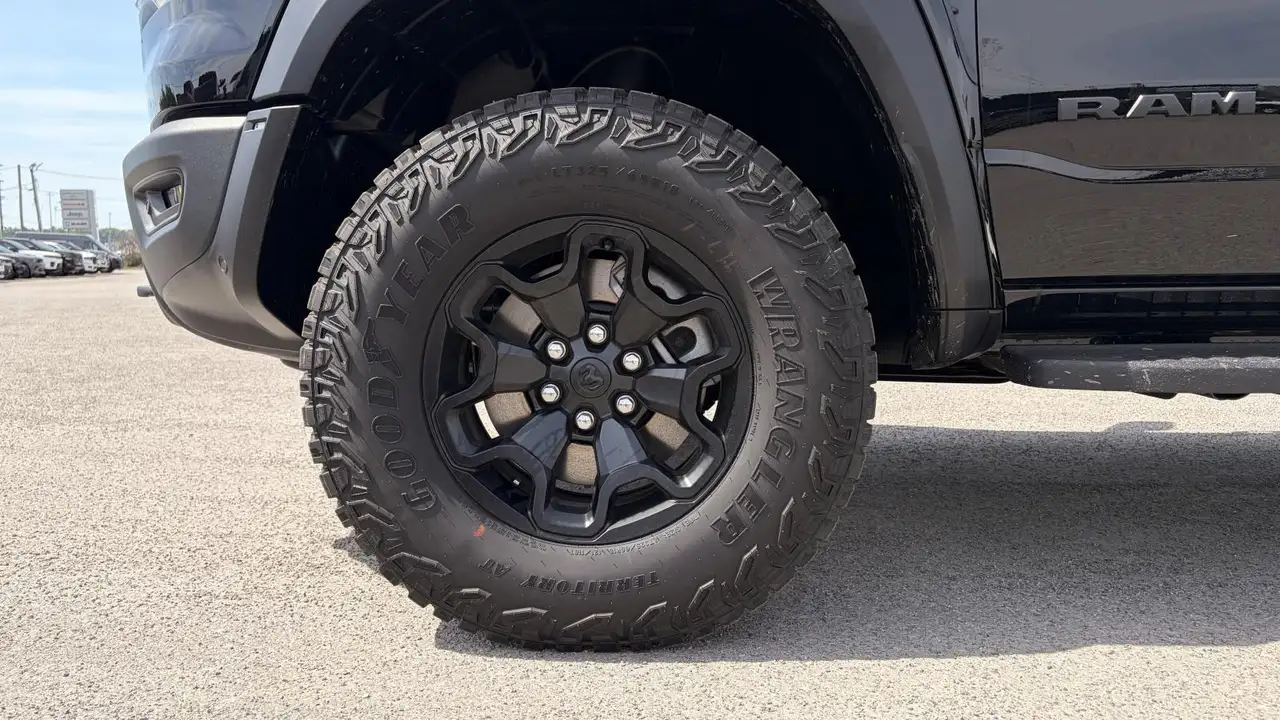 RAM 1500 photo RAM 1500