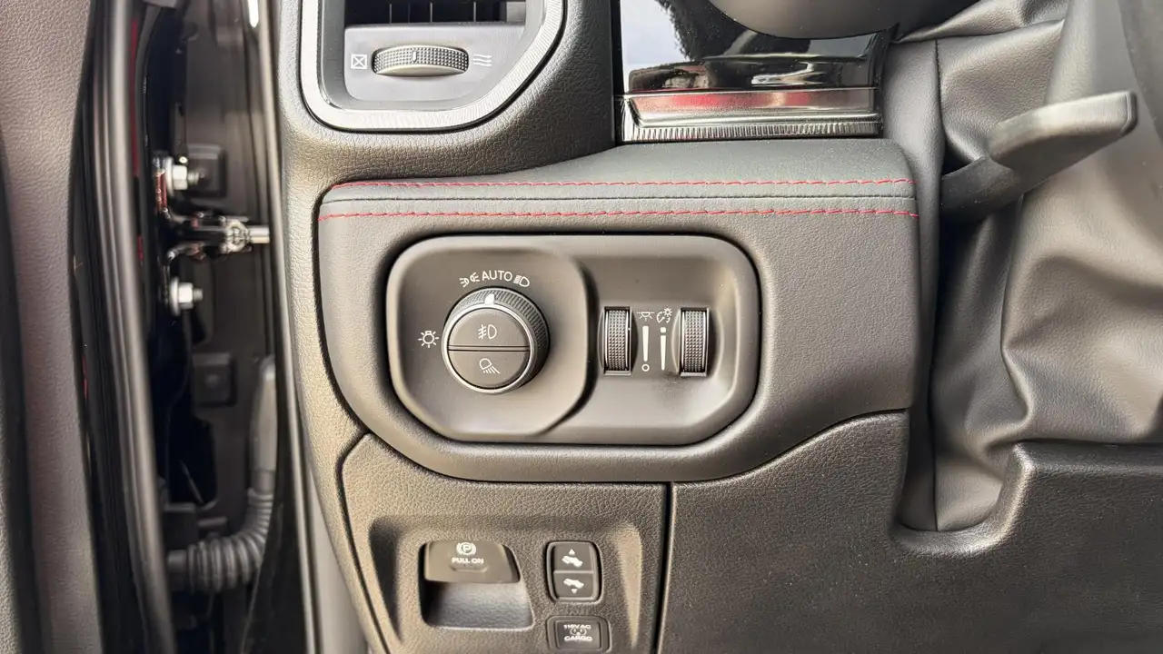 RAM 1500 photo RAM 1500