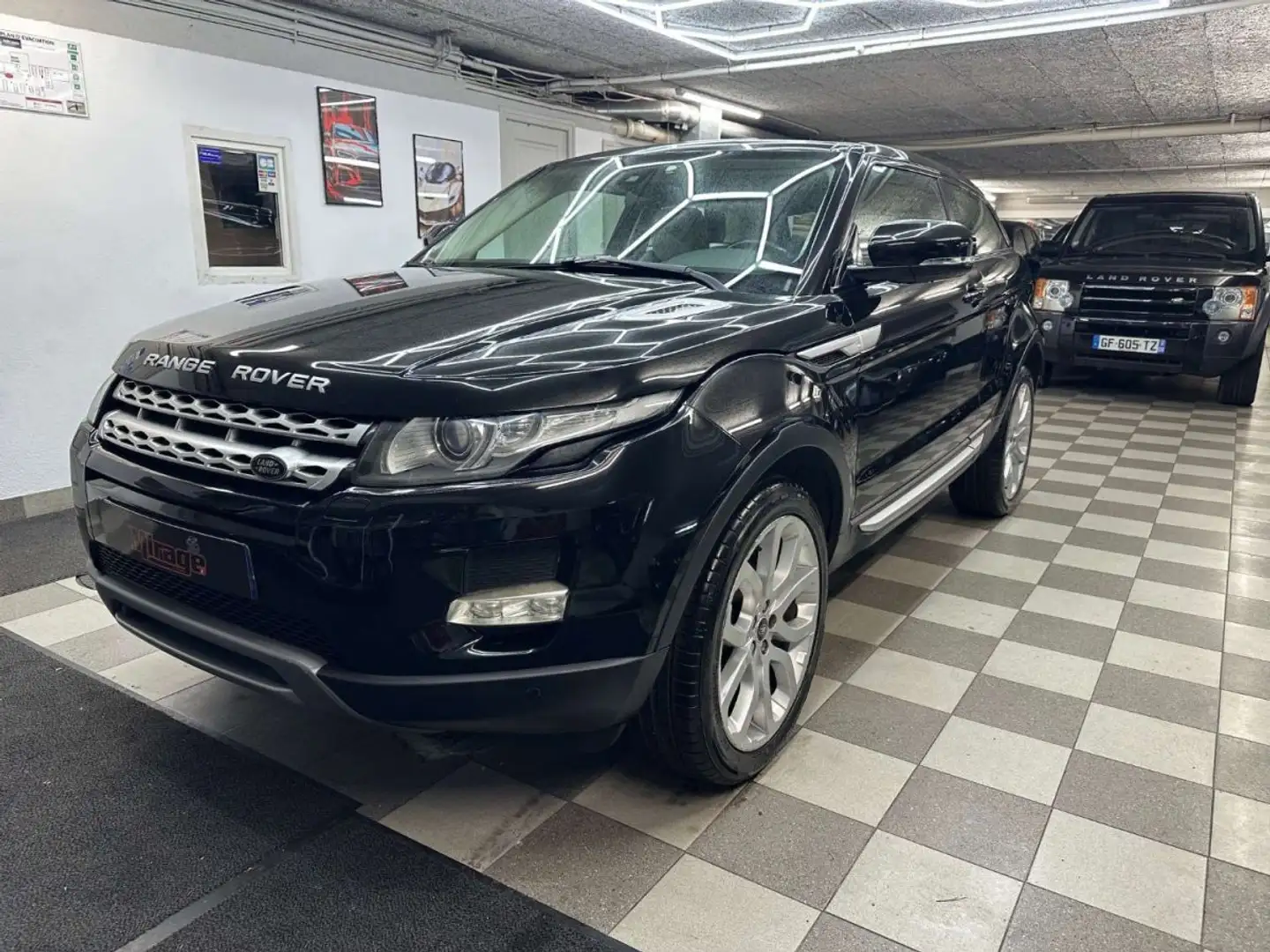 Land Rover Range Rover Evoque 2.2 SD4 PRESTIGE Schwarz - 1