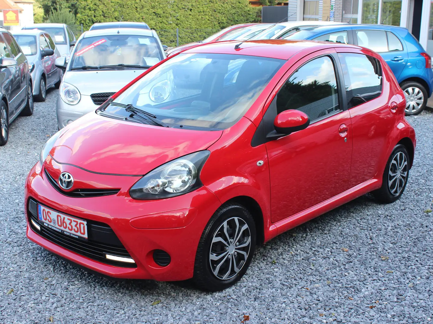Toyota Aygo Klima*Anhägerkupplung*Navigation*Parkhilfe* Rot - 1