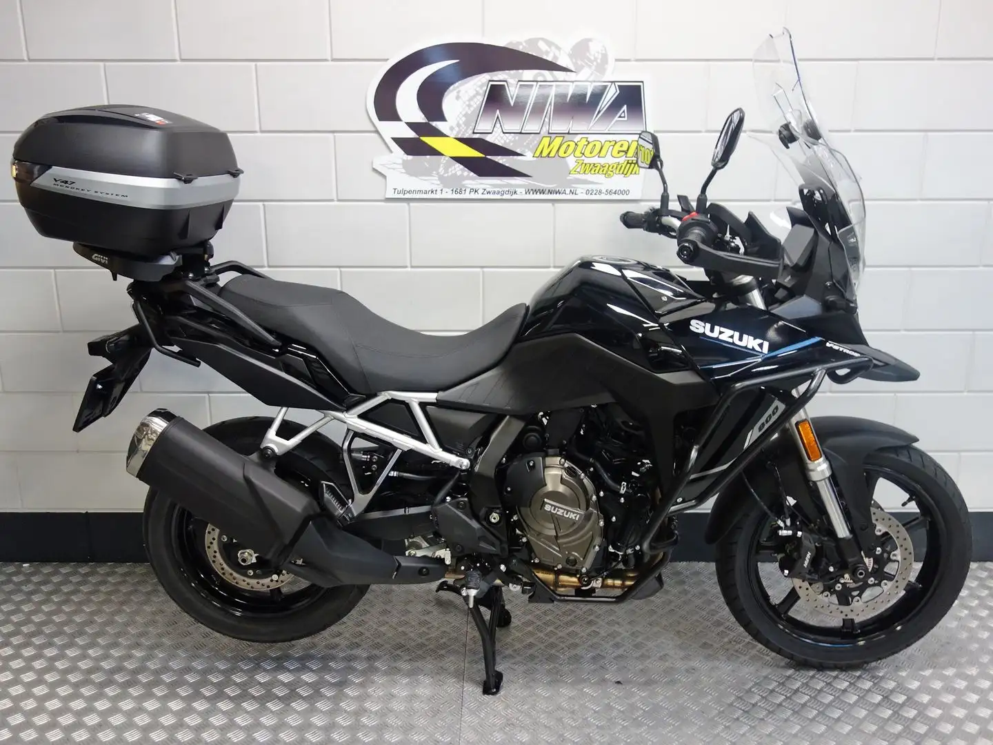Suzuki V-Strom 800 Zwart - 1