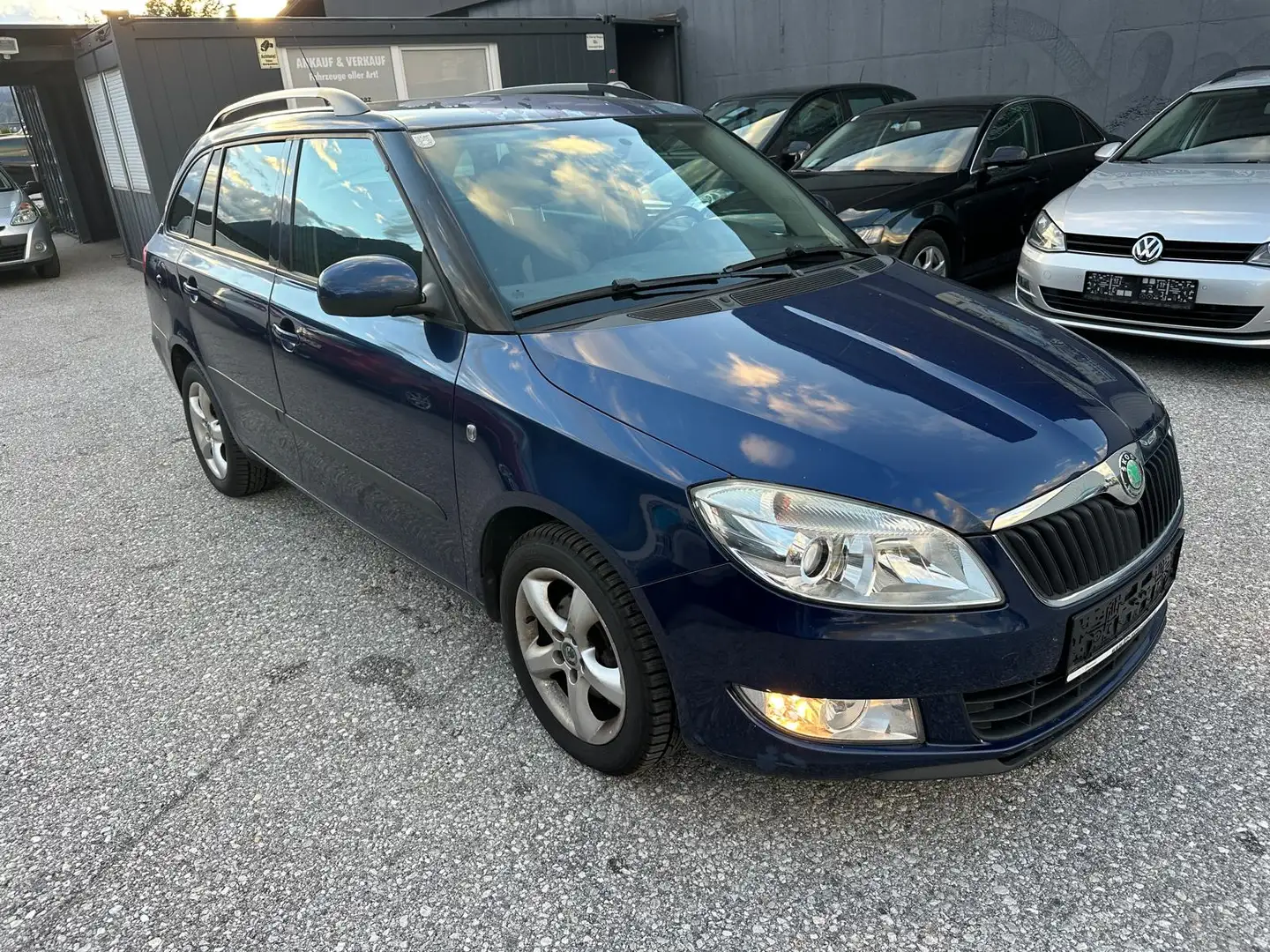 Skoda Fabia 1,2 TSI 4 zylinder Blau - 1