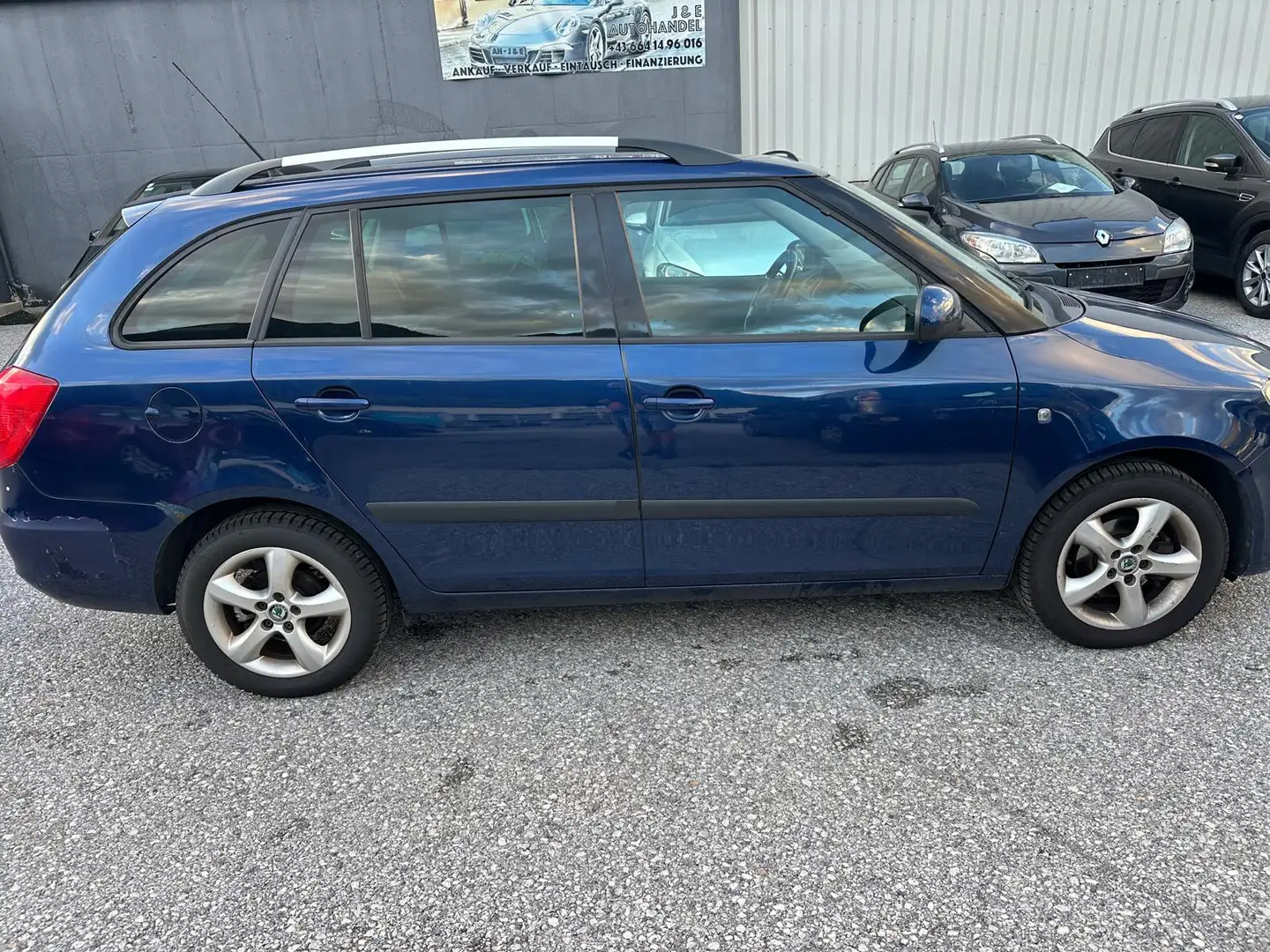 Skoda Fabia 1,2 TSI 4 zylinder Blau - 2