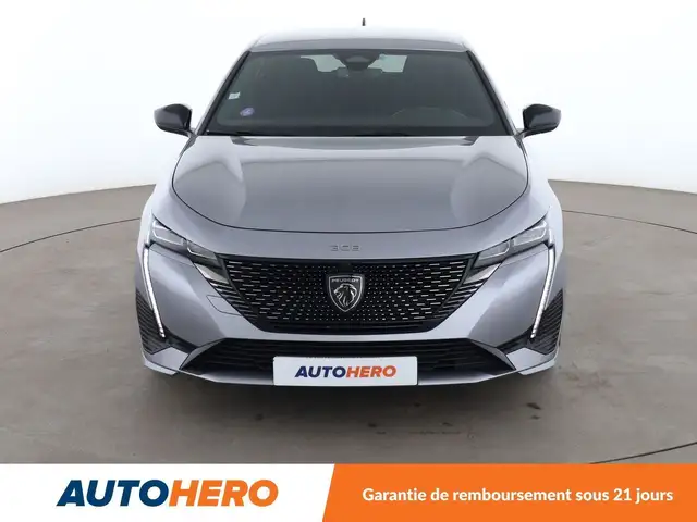 Peugeot 308 view 9