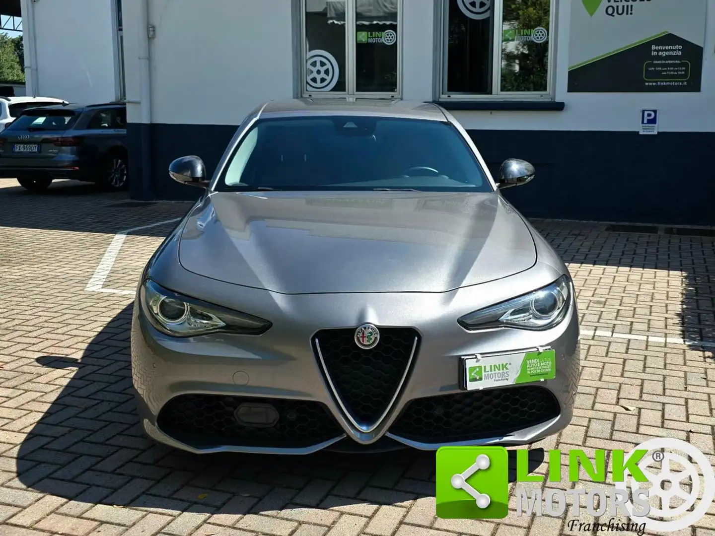 Alfa Romeo Giulia 2.2 Turbodiesel 210 CV AT8 AWD Q4 Veloce Grigio - 2