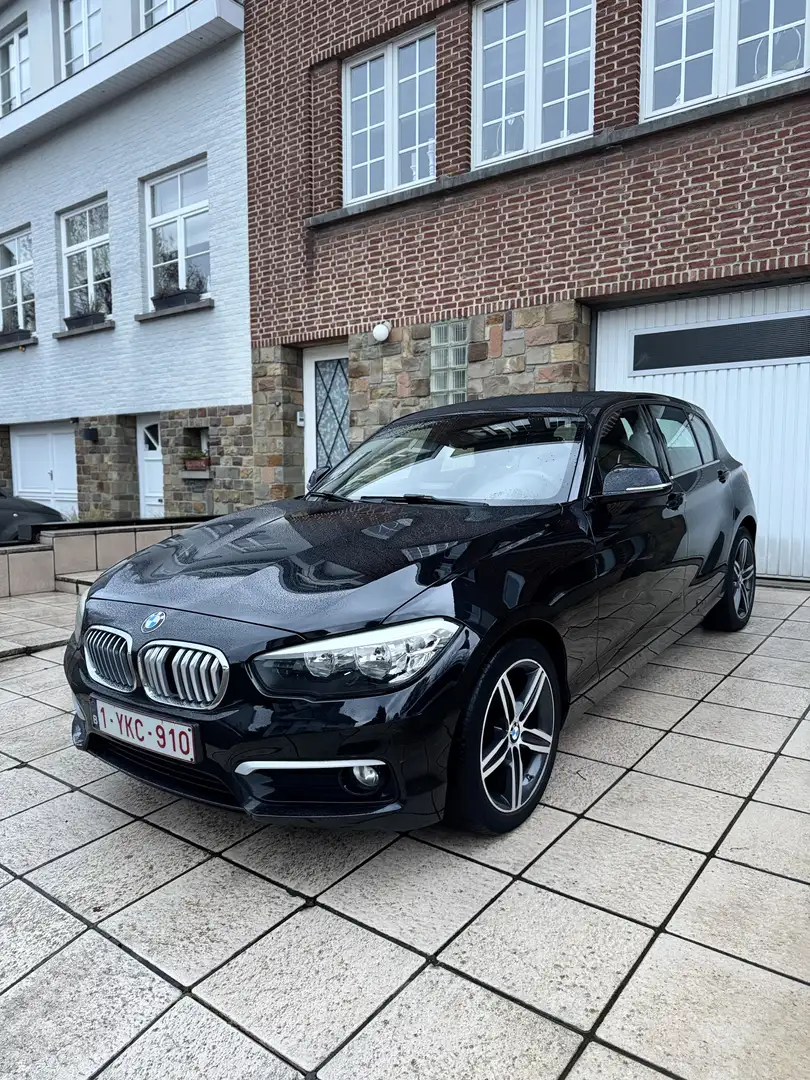 BMW 114 Black - 1
