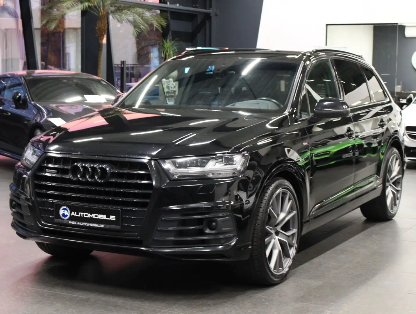 Audi Q7 50 TDI quattro S-Line Sport Plus*Matrix LED* Schwarz - 1