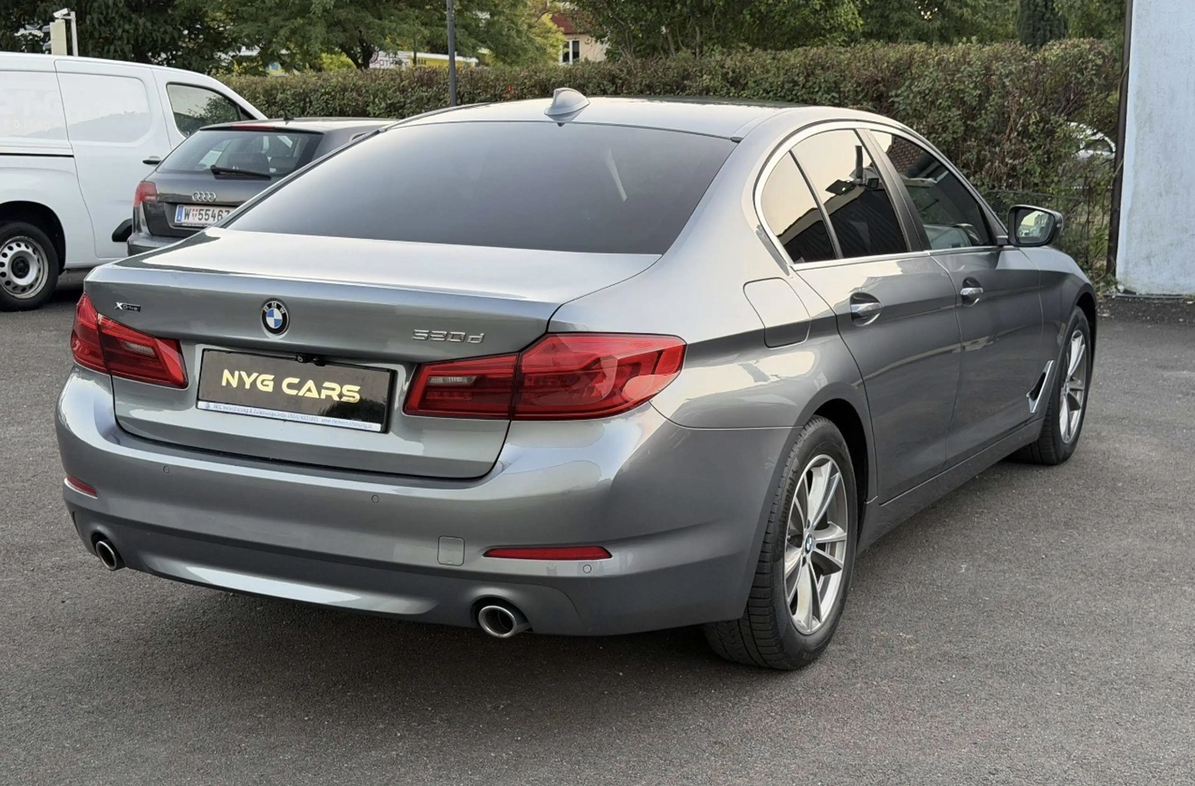 BMW 520 520 d xDrive — photo 4