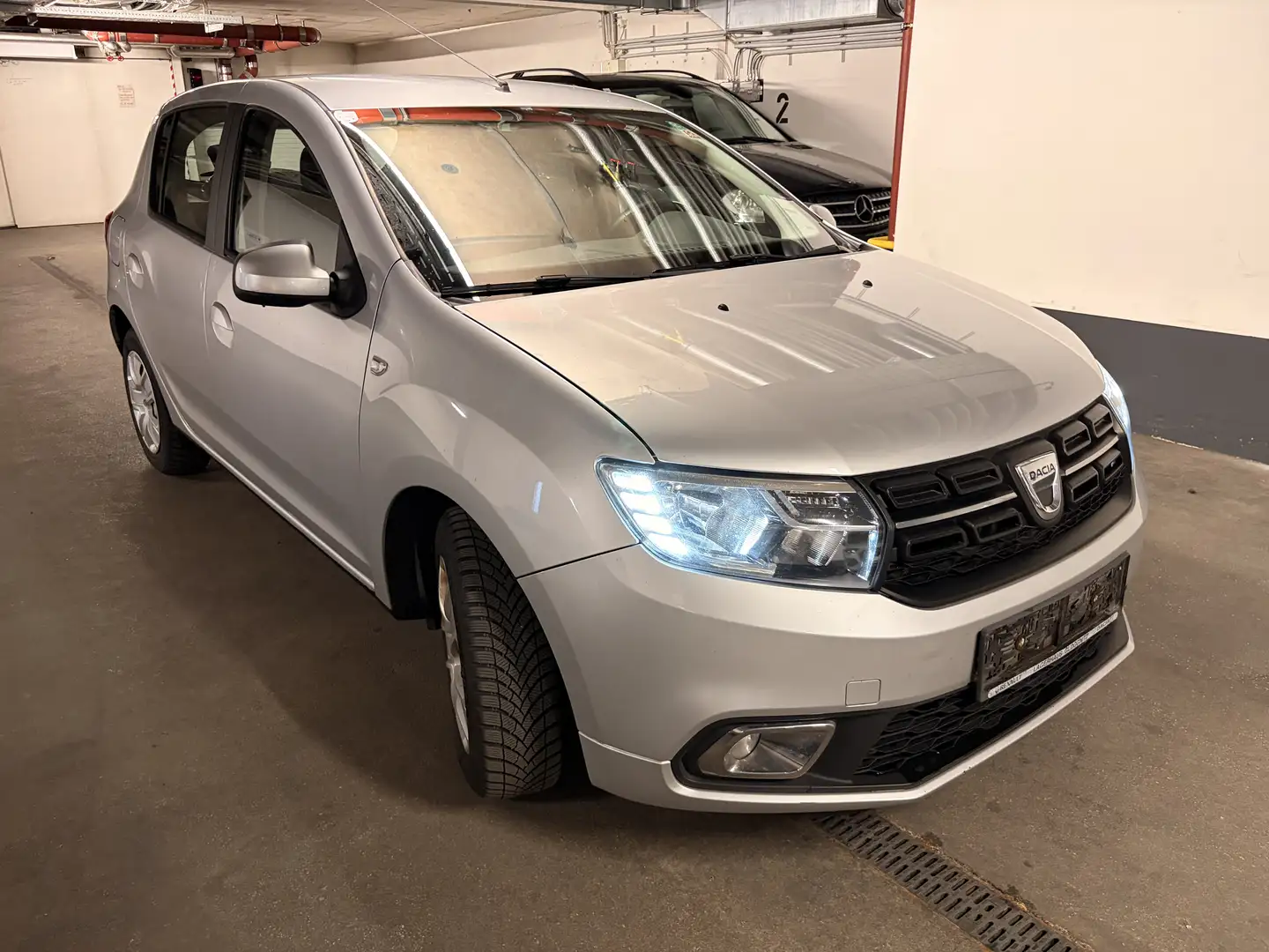 Dacia Sandero Fiskal Supreme dCi 75 S&S - 1