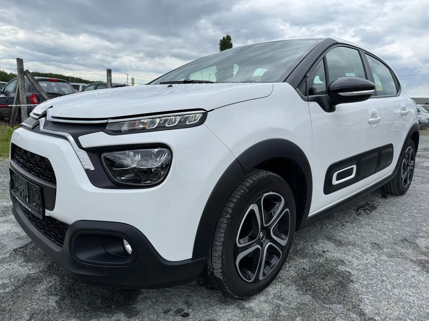 Citroen C3 NAVI LED SHZ Tempomat 6.998Netto Weiß - 1