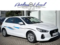 Hyundai i30 1.4 Select Bordcomputer Einparkhilfe *Scheckheftgepflegt*